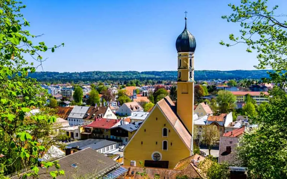 Blick auf die Altstadt von Wolfratshausen