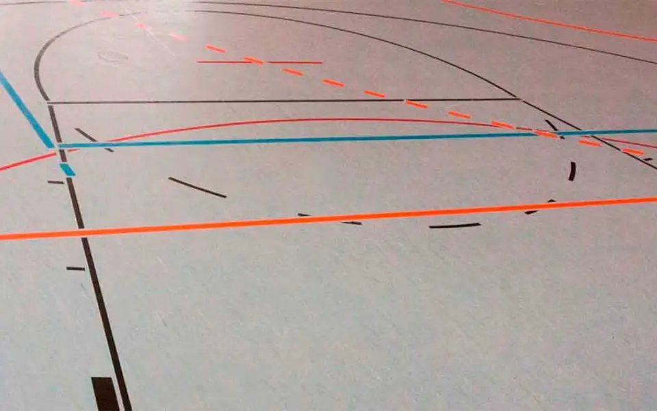 Boden einer Sporthalle
